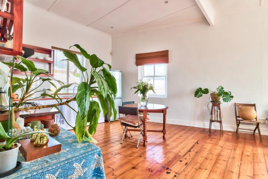 2 Bedroom Property for Sale in Woodstock Western Cape
